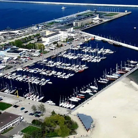 Apartment Swietojanska - Park